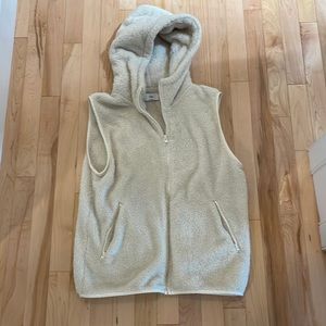 TNA teddy bear white vest, size S